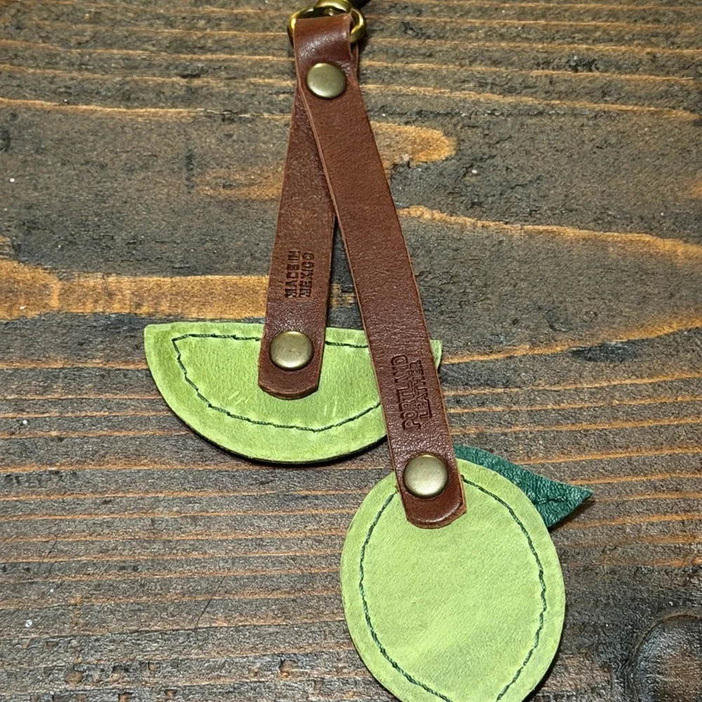 Portland Leather Lime and Brown Keychain Purse Flair - Picture 3 of 3
